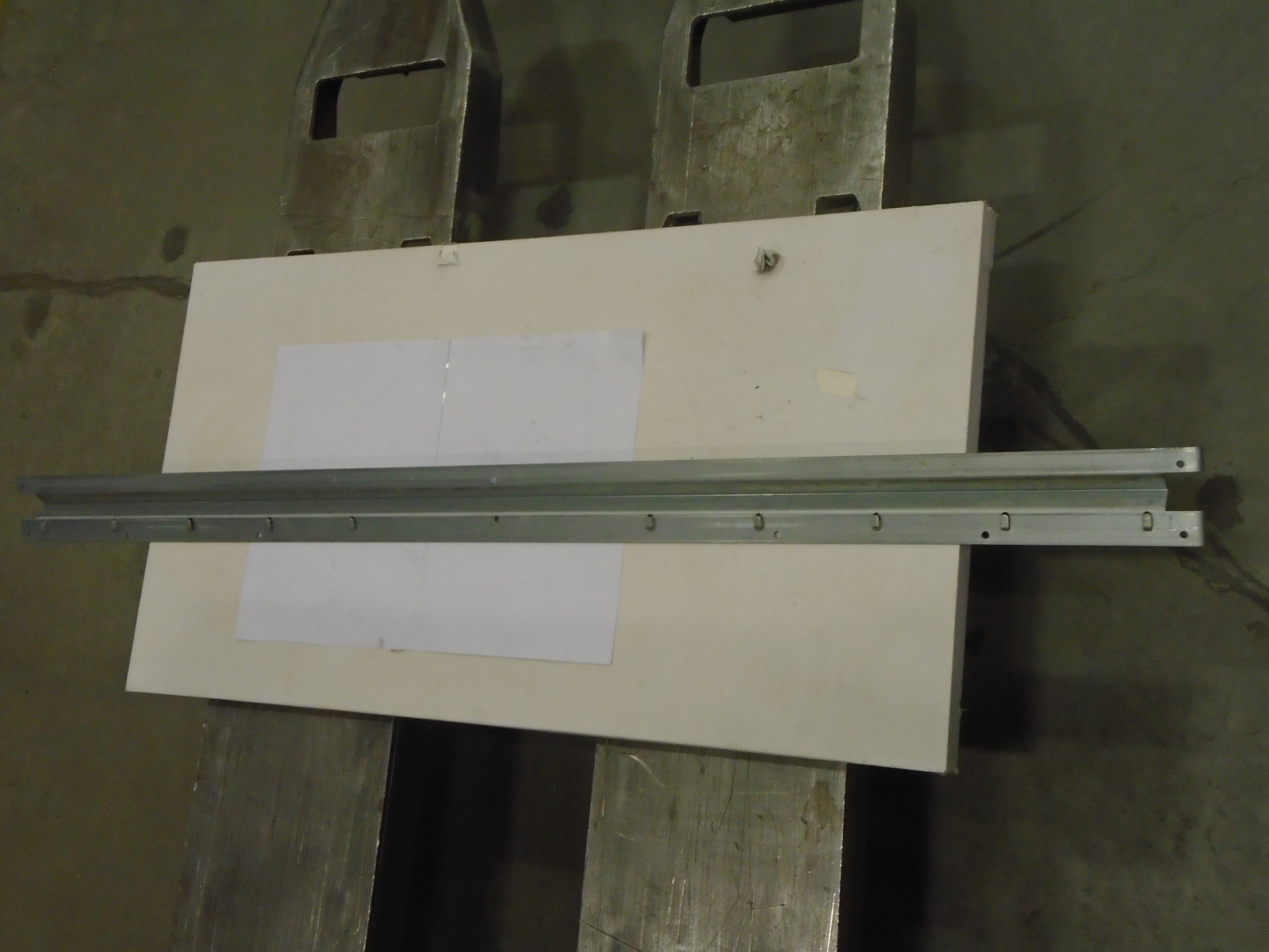 Cross connection profile UV550A/600